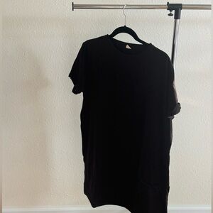 Black long tshirt dress for women